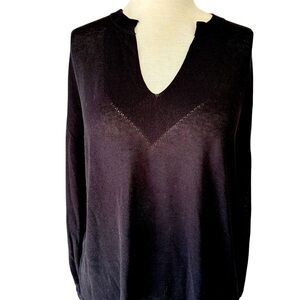 ZARA: black v-neck sweater blouse. Size: small. NEW: never worn